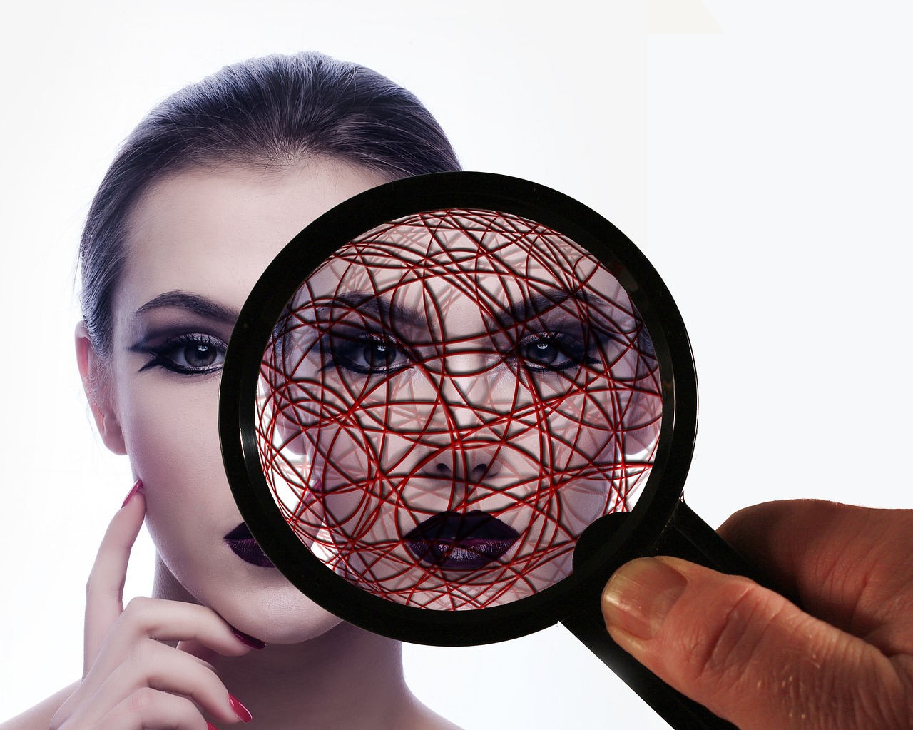 entdecken sie, was wirtschaftsspionage bedeutet, welche methoden verwendet werden und wie unternehmen sich vor informationsdiebstahl schützen können. alles wichtige rund um corporate espionage auf einen blick.